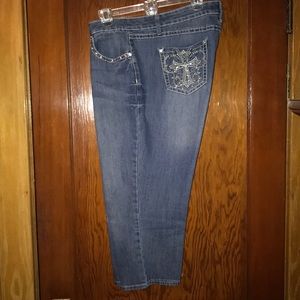 Embellished Capri pants